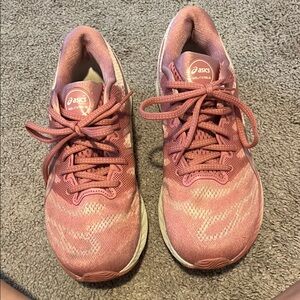 Asics Pink Athletic Shoes Lightweight Breathable Design